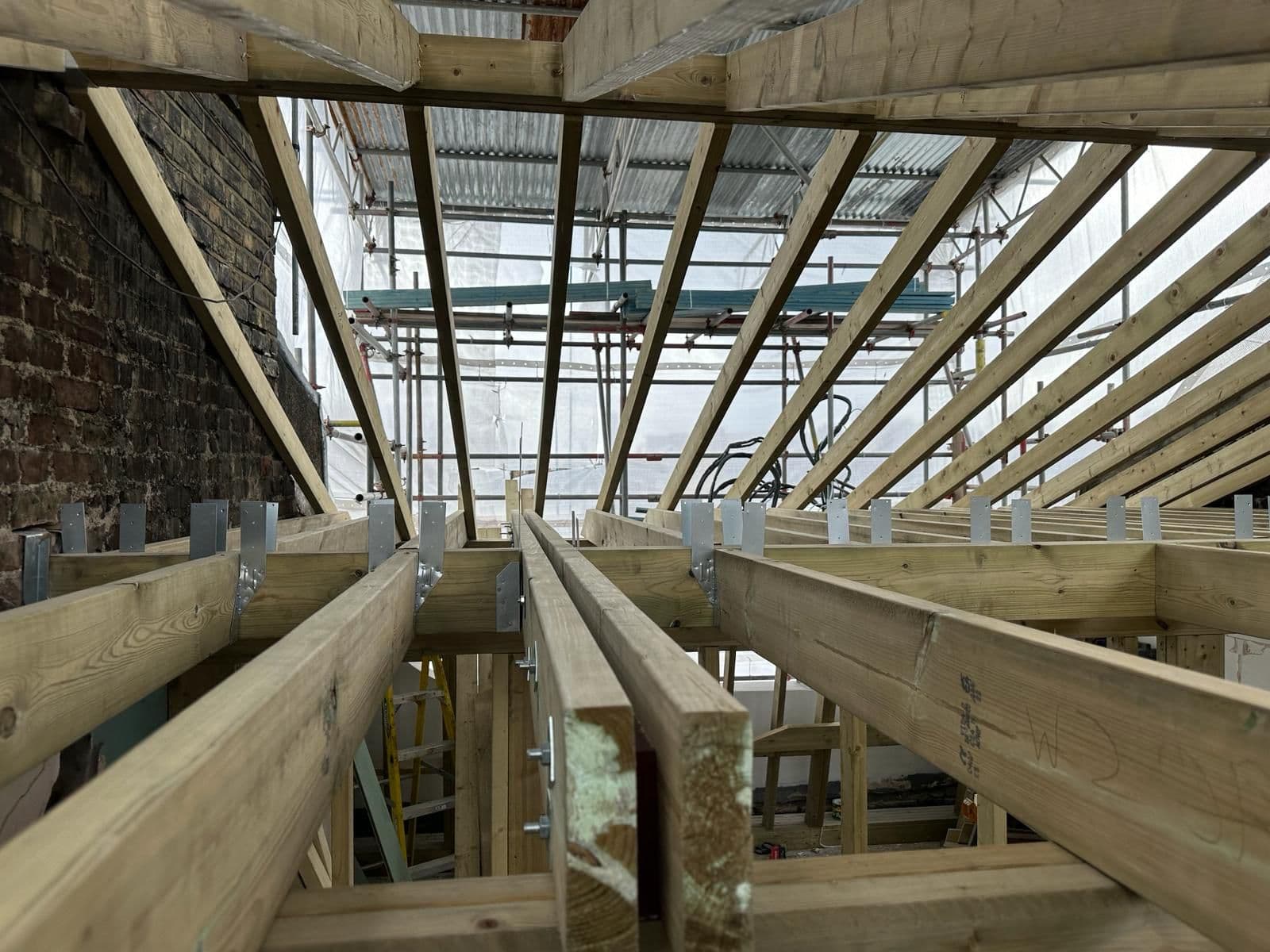Roof and loft rebuild archive image 19
